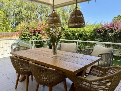 Moradia com 3 quartos, em residência exclusiva, com piscina e jardim, em Vale Judeu