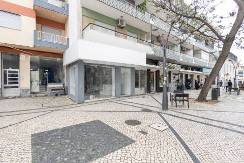 Loja em Quarteira