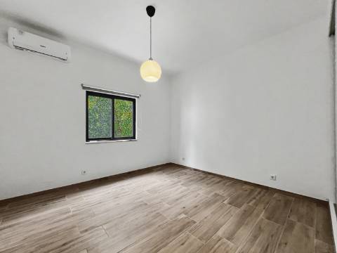 Moradia arrendamento anual - Vale do lobo