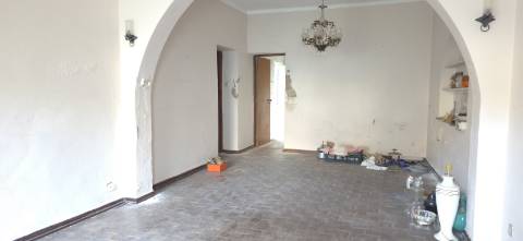 Moradia T3 - Tavira no centro histórico, por recuperar