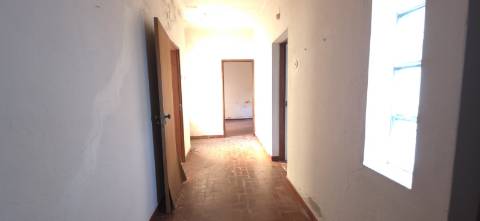 Moradia T3 - Tavira no centro histórico, por recuperar