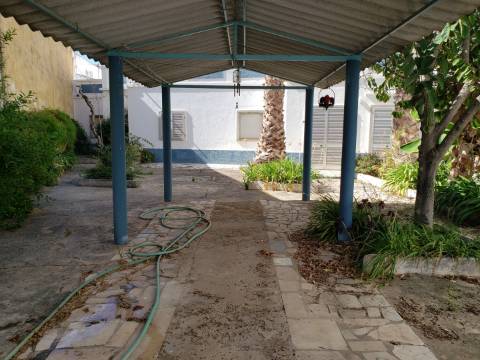 Moradia T3 - Tavira no centro histórico, por recuperar