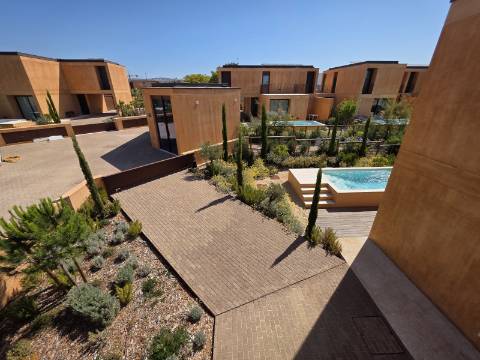 Exclusiva moradia unifamiliar T3 - Vilamoura