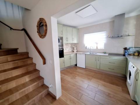 Moradia T3+1 - Silves centro histórico, pronta a habitar