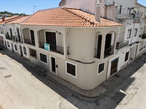Moradia T3+1 - Silves centro histórico, pronta a habitar