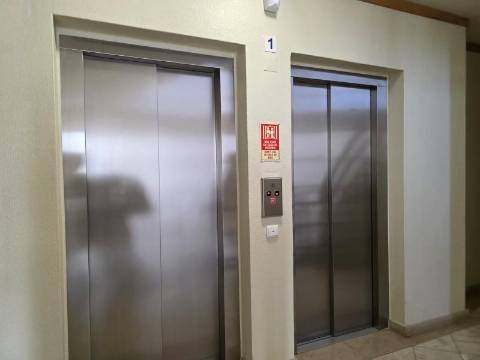 Fantástico Apartamento T1+1 com Terraço na Marina de Vilamoura