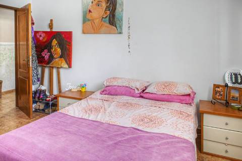 Moradia T3 com dois anexos independentes - Luz de Tavira
