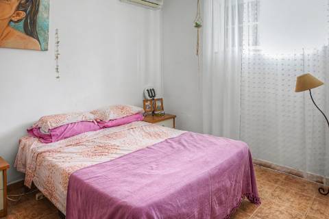 Moradia T3 com dois anexos independentes - Luz de Tavira