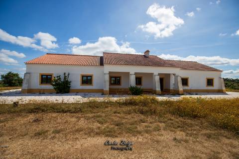 Courela da Silvestrinha: Sustentabilidade e Alta Tecnologia no Alentejo
