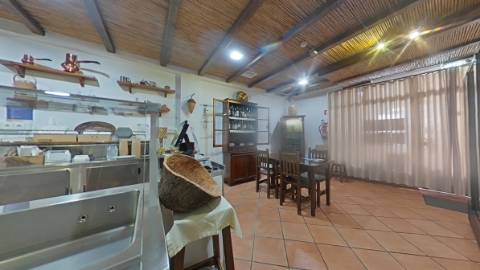 Restaurante Icónico no Centro de Grândola - Venda ou Arrendamento