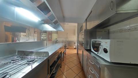 Restaurante Icónico no Centro de Grândola - Venda ou Arrendamento