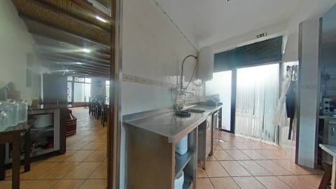 Restaurante Icónico no Centro de Grândola - Venda ou Arrendamento