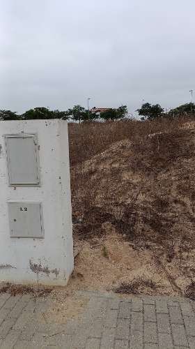 Três lotes para construção em, Melides