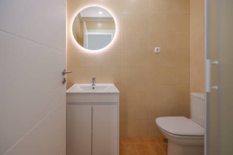 Moradia T3 +1 com garagem box e terraço na Ericeira a 10 mn a pé da praia

