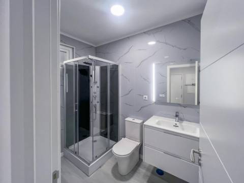 Apartamento T2 no Centro de Oeiras - Totalmente Remodelado