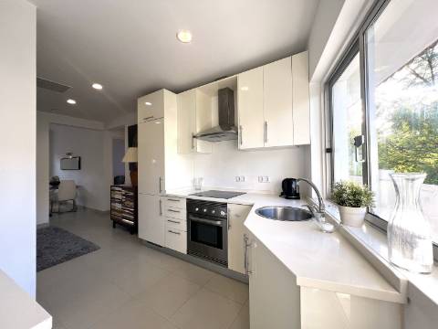 Para arrendar | Apartamento T2 Mobilado | Monte Estoril