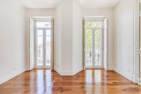 Para Venda | Apartamento T4 | Estoril