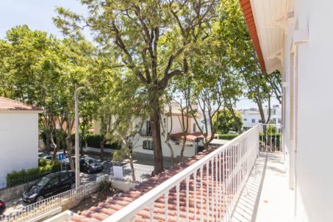 Para Venda | Apartamento T4 | Estoril