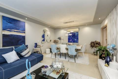 EXCENENTE DUPLEX COM GARAGEM BOX E DOIS TERAÇOSNA URBANIZAÇÃO VARANDAS DO MONTIJO