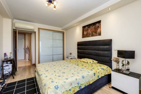 EXCENENTE DUPLEX COM GARAGEM BOX E DOIS TERAÇOSNA URBANIZAÇÃO VARANDAS DO MONTIJO