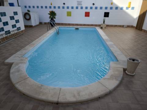MORADIA - PRÉDIO - COM VARIOS APARTAMENTOS - PISCINA - EM MANTA ROTA - VILA NOVA DE CACELA - VRSA - ALGARVE