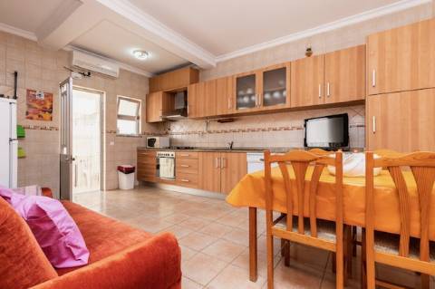 MORADIA - PRÉDIO - COM VARIOS APARTAMENTOS - PISCINA - EM MANTA ROTA - VILA NOVA DE CACELA - VRSA - ALGARVE