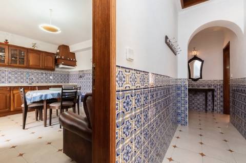 MORADIA - PRÉDIO - COM VARIOS APARTAMENTOS - PISCINA - EM MANTA ROTA - VILA NOVA DE CACELA - VRSA - ALGARVE