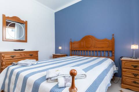 MORADIA - PRÉDIO - COM VARIOS APARTAMENTOS - PISCINA - EM MANTA ROTA - VILA NOVA DE CACELA - VRSA - ALGARVE