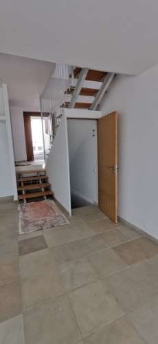 Moradia totalmente renovada com muita luz natural devido á sua original arquitetura no Carvoeiro!!!