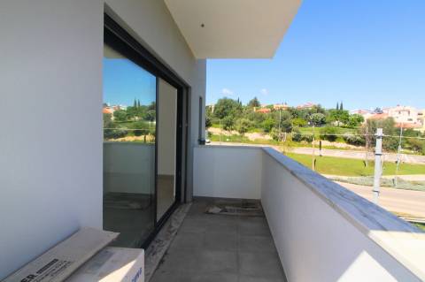 Apartamento T4, top floor, Tavira