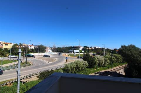 Apartamento T4, top floor, Tavira