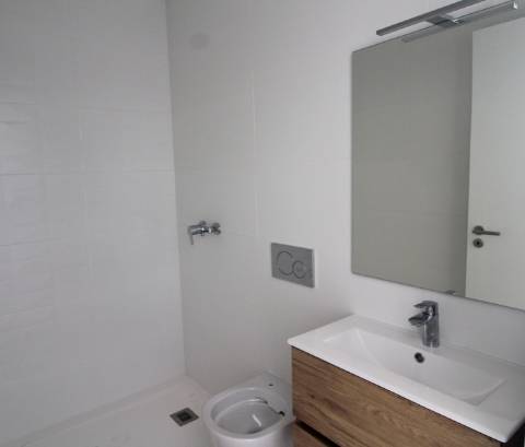 Apartamento T4, top floor, Tavira