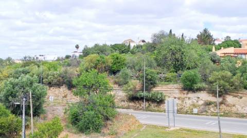 Apartamento T4, top floor, Tavira