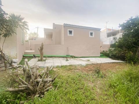 Moradia T3, totalmente renovada, logradouro com vista para a Ria Formosa - 5 minutos da praia - Olhão - Quatrim - Sul