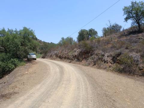 TERRENO RUSTICO COM 10.320 M2 PRÓXIMO A ALMADA D'OURO EM CASTRO MARIM - ALGARVE