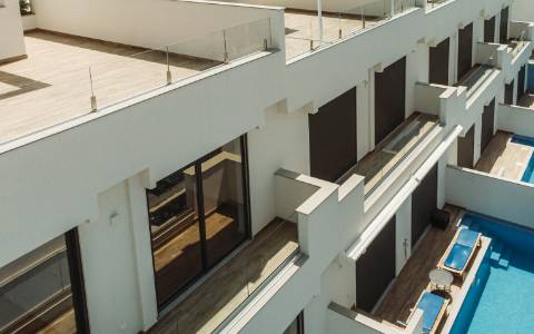 Fantásticas moradias em zona privilegiada da Fuzeta com vista mar!