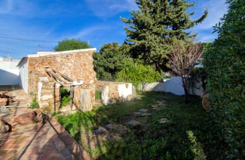 Exclusiva Quinta Tradicional Algarvia com Potencial de Desenvolvimento - Vila Nova de Cacela