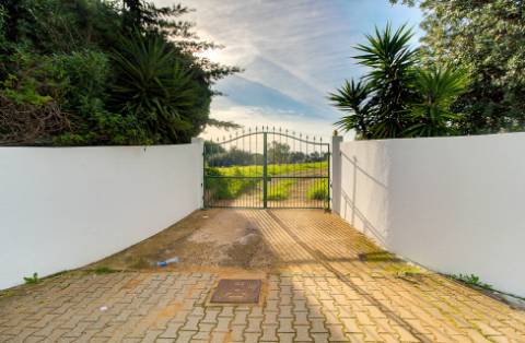 Exclusiva Quinta Tradicional Algarvia com Potencial de Desenvolvimento - Vila Nova de Cacela