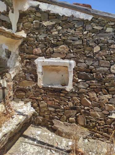 CASA DE ALDEIA EM PEDRA - CERRO DA VINHA - ALCOUTIM - ALGARVE