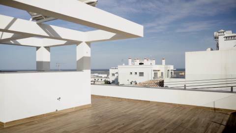 Fantásticas moradias em zona privilegiada da Fuzeta com vista mar!