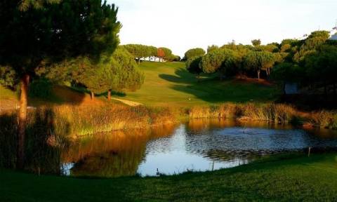 (GOLDEN VISA) Moradia de tipologia V3 de sonho num aldeamento no Campo de Golf de Castro Marim