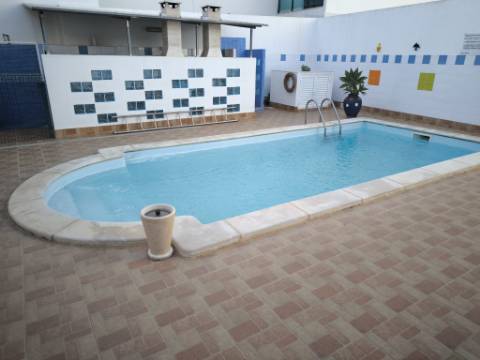 Exclusivo Edifício com 8 Apartamentos em Manta Rota, Algarve
