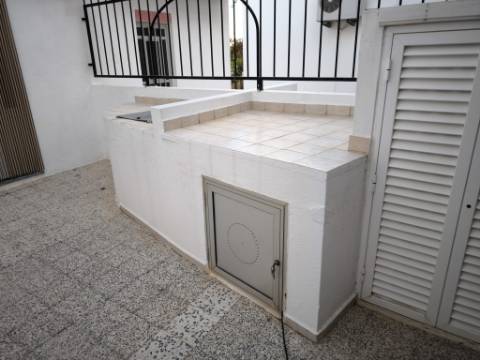 Exclusivo Edifício com 8 Apartamentos em Manta Rota, Algarve