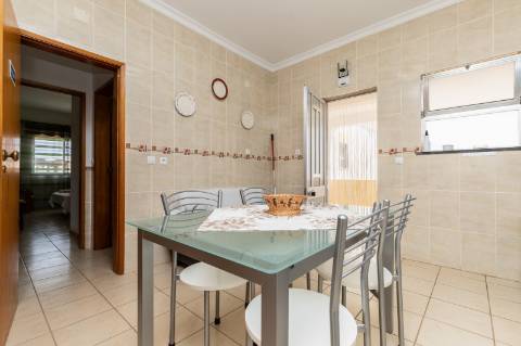 Exclusivo Edifício com 8 Apartamentos em Manta Rota, Algarve