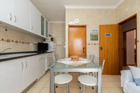 Exclusivo Edifício com 8 Apartamentos em Manta Rota, Algarve