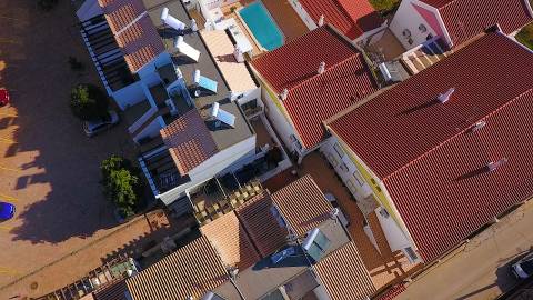 Exclusivo Edifício com 8 Apartamentos em Manta Rota, Algarve