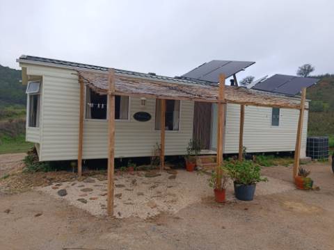 TERRENO RÚSTICO COM 720 M2 - COM SOLAR - BOMBAS - DEPOSITO DE ÁGUA - COM AMOVÍVEL - ALCARIAS GRANDES - CASTRO MARIM - ALGARVE