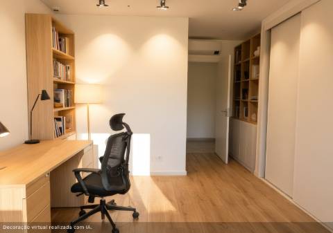 Apartamento T4, top floor, Tavira
