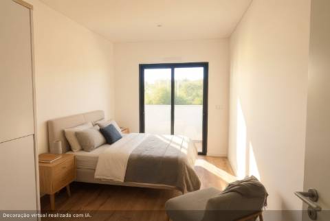 Apartamento T4, top floor, Tavira