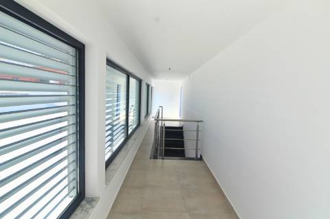 Apartamento T4, top floor, Tavira